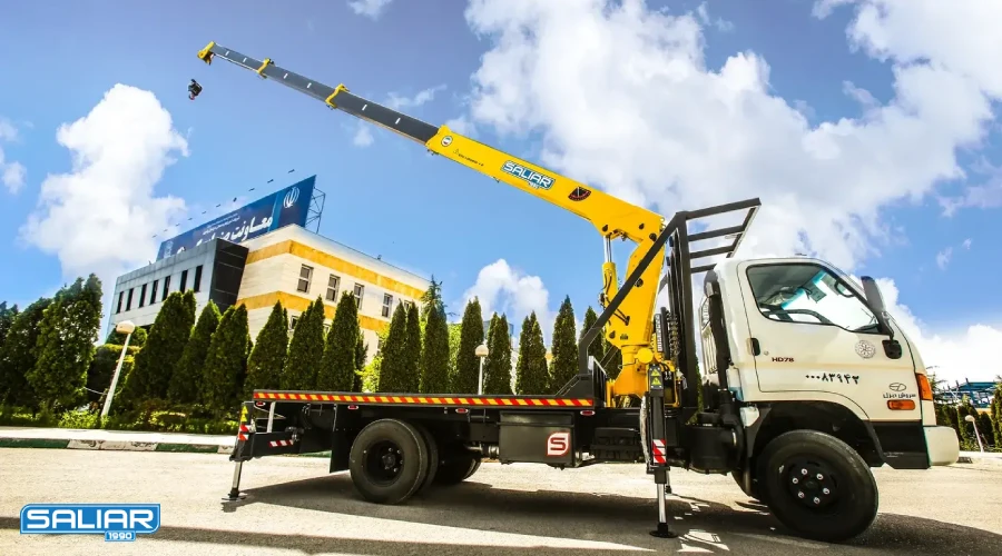 شرکت سالیار، تولید کننده جرثقیل پشت کامیونی