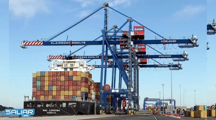 جرثقیل حمل کانتینر کشتی به ساحل و برعکس