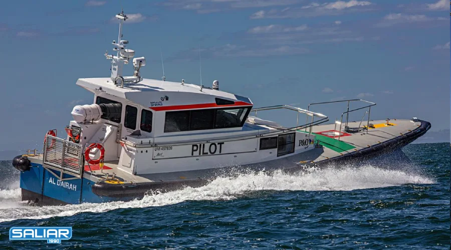 کشتی و قایق پایلوت از تجهیزات بندر
